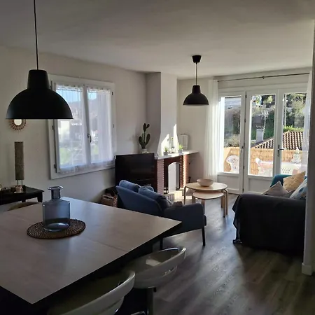 L'ermitage Apartament *